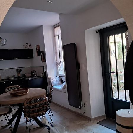 Le Clos Du Rouet Tarascón Exterior foto