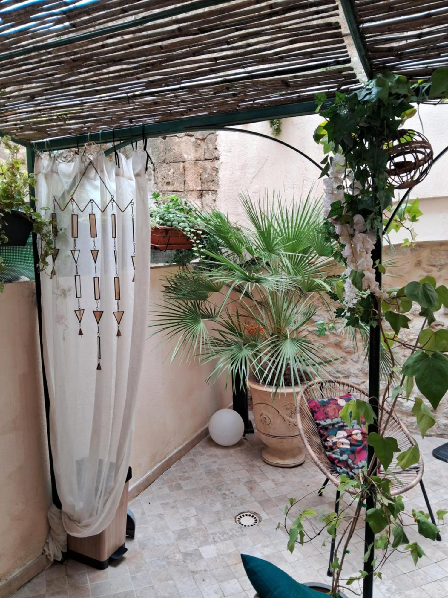 Le Clos Du Rouet Tarascón Exterior foto